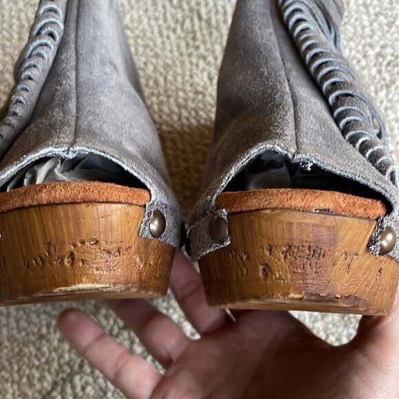 Sbicca Vintage Collection Wedge Platform Peep toe Suede Fringe Women’s size 8 M - Picture 10 of 15